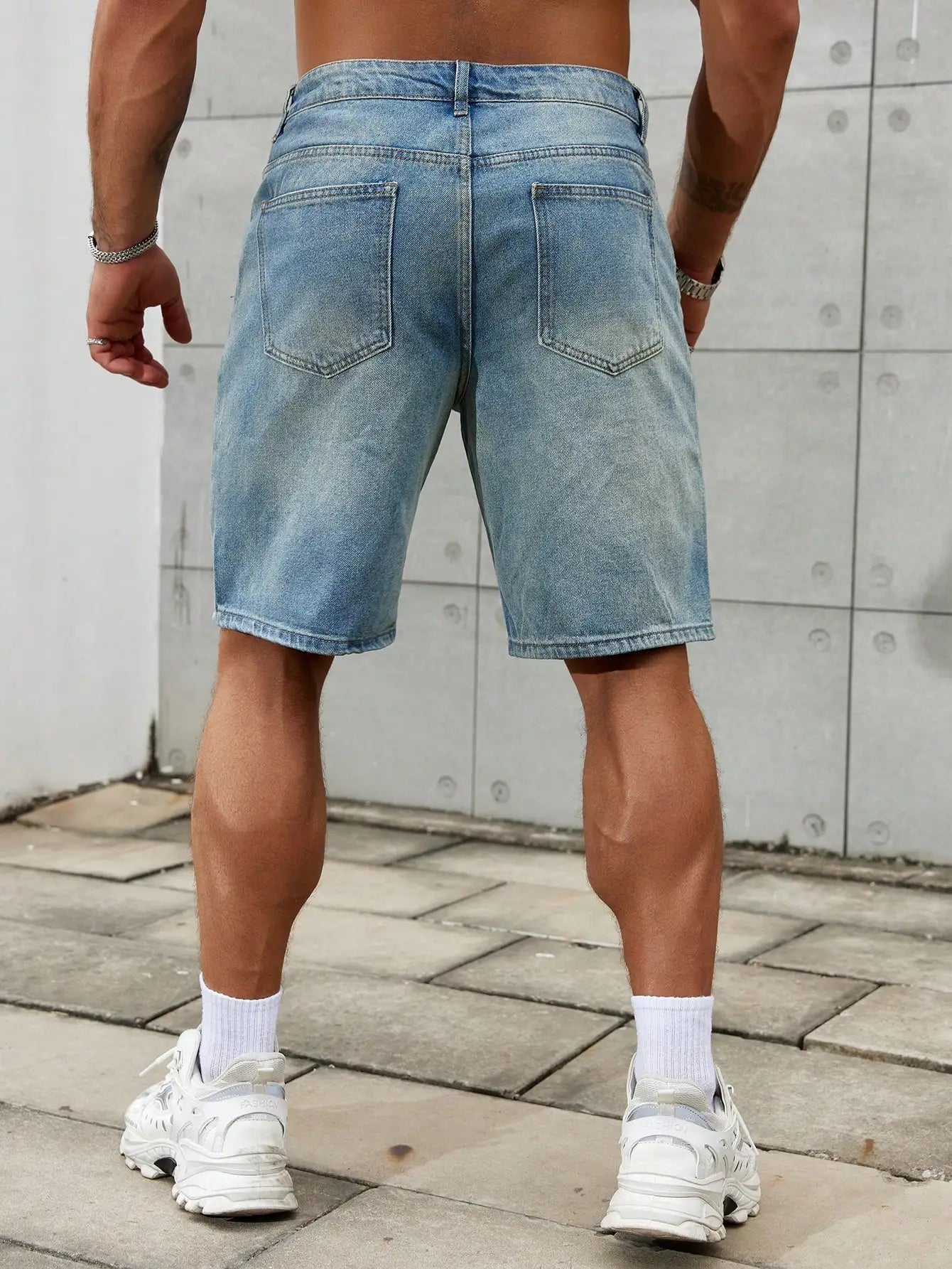 New Fashion Mens Ripped Short Jeans Brand Clothing Bermuda Summer Cotton Shorts Breathable Denim Streetwear Shorts Male